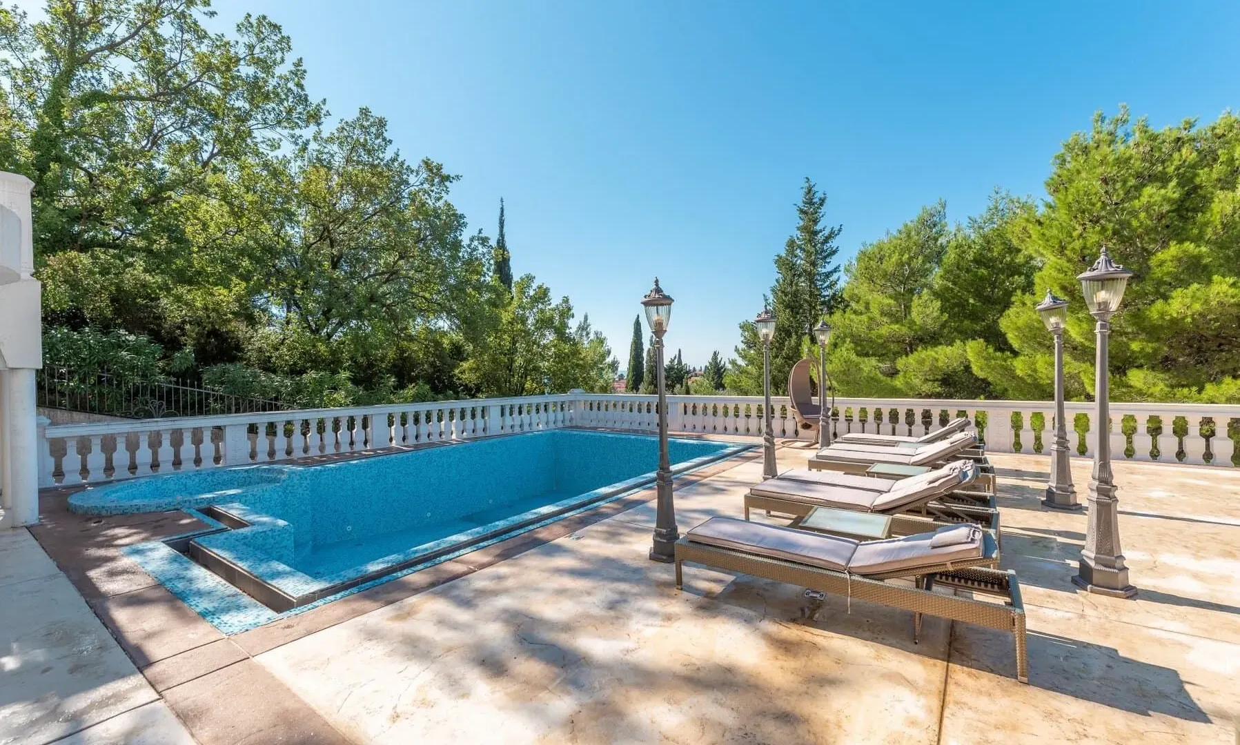 Sale, house, 485m², Sveti Stefan, Budva