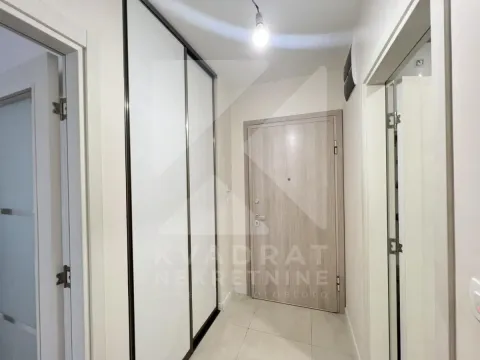 Izdavanje, jednosoban stan, 49m², Central Point, Podgorica - image 9