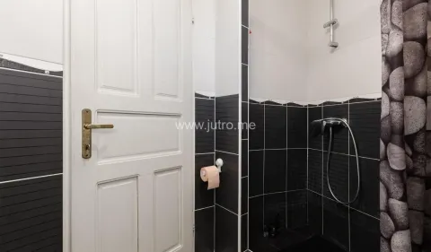 Prodaja, jednosoban stan, 62m², Donja Lastva, Tivat - image 10