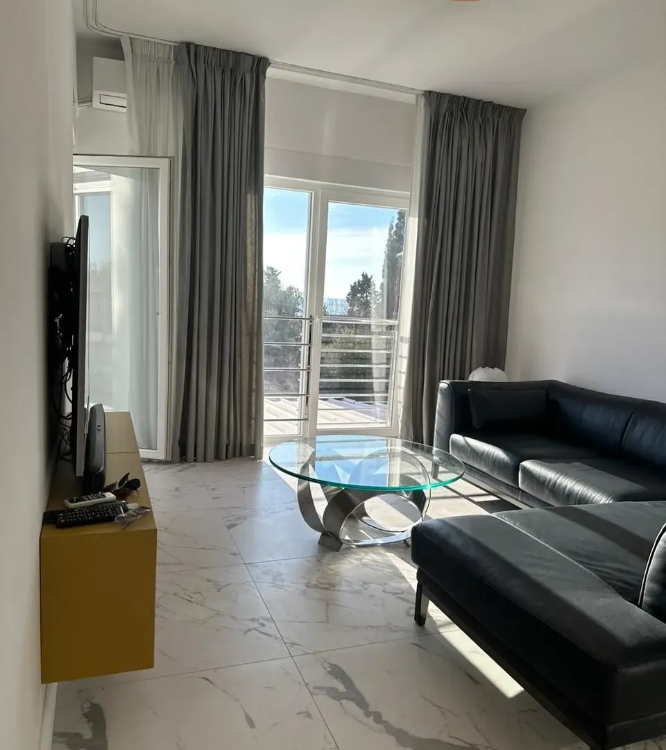 Sale, two bedroom apartment, 60m², Petrovac, Budva