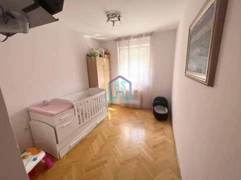 Prodaja, trosoban stan, 72m², Podbara, Novi Sad Sve Podlokacije - image 9