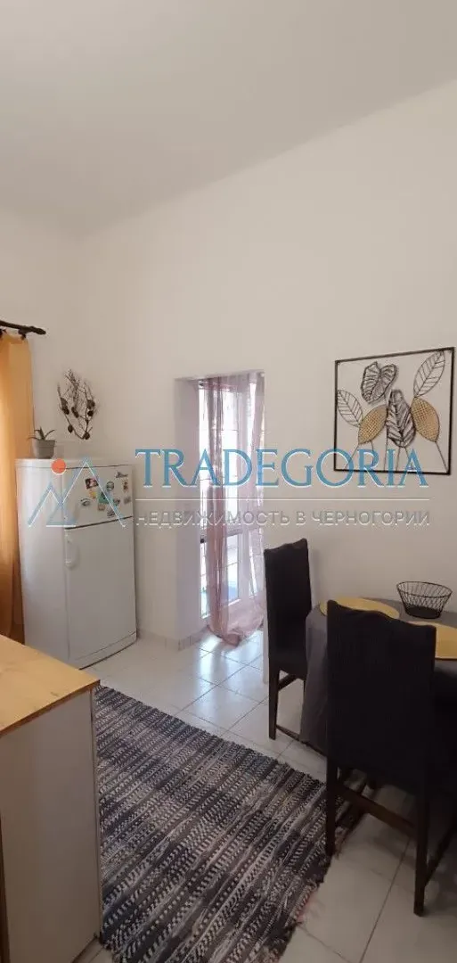 Prodaja, dvosoban stan, 53m², Sutomore, Bar