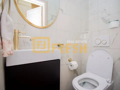 Prodaja, trosoban stan, 100m², Centar, Podgorica - image 14