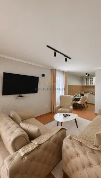 Izdavanje, kuća, 200m², Gornja Gorica, Podgorica - image 5
