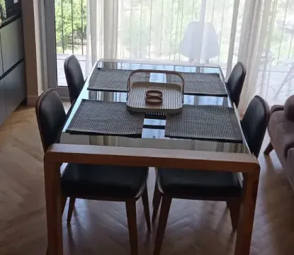 Izdavanje, dvosoban stan, 81m², Dobrota, Kotor - image 4