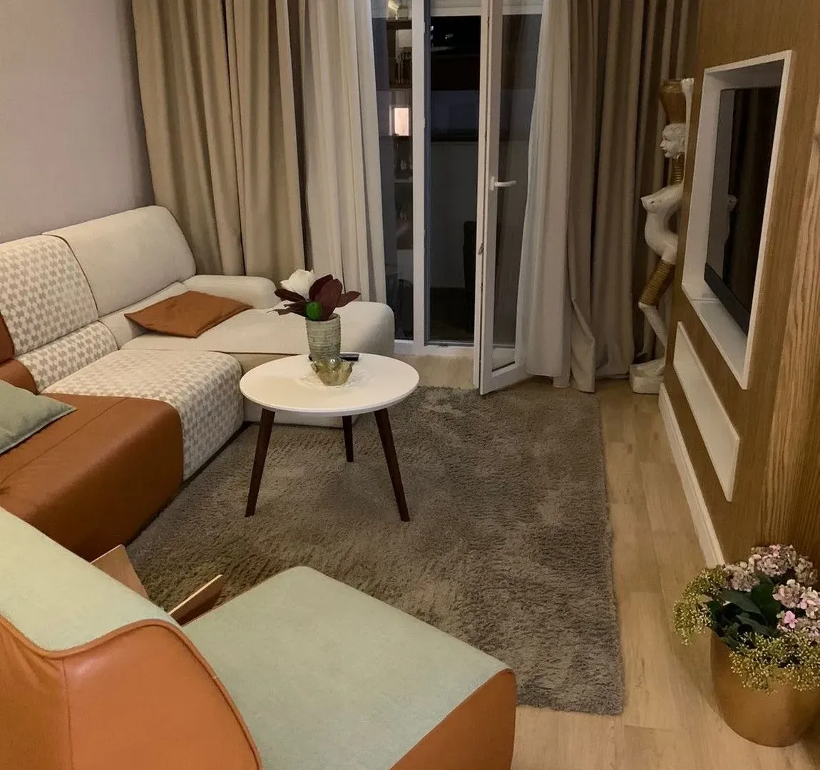 Izdavanje, jednosoban stan, 50m², Golubovina, Budva