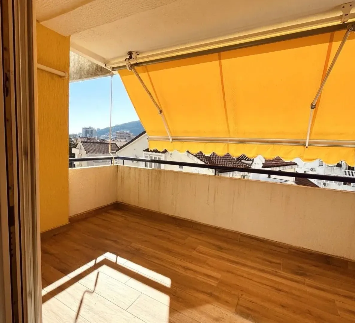 Rent, one bedroom apartment, 52m², Adok, Budva