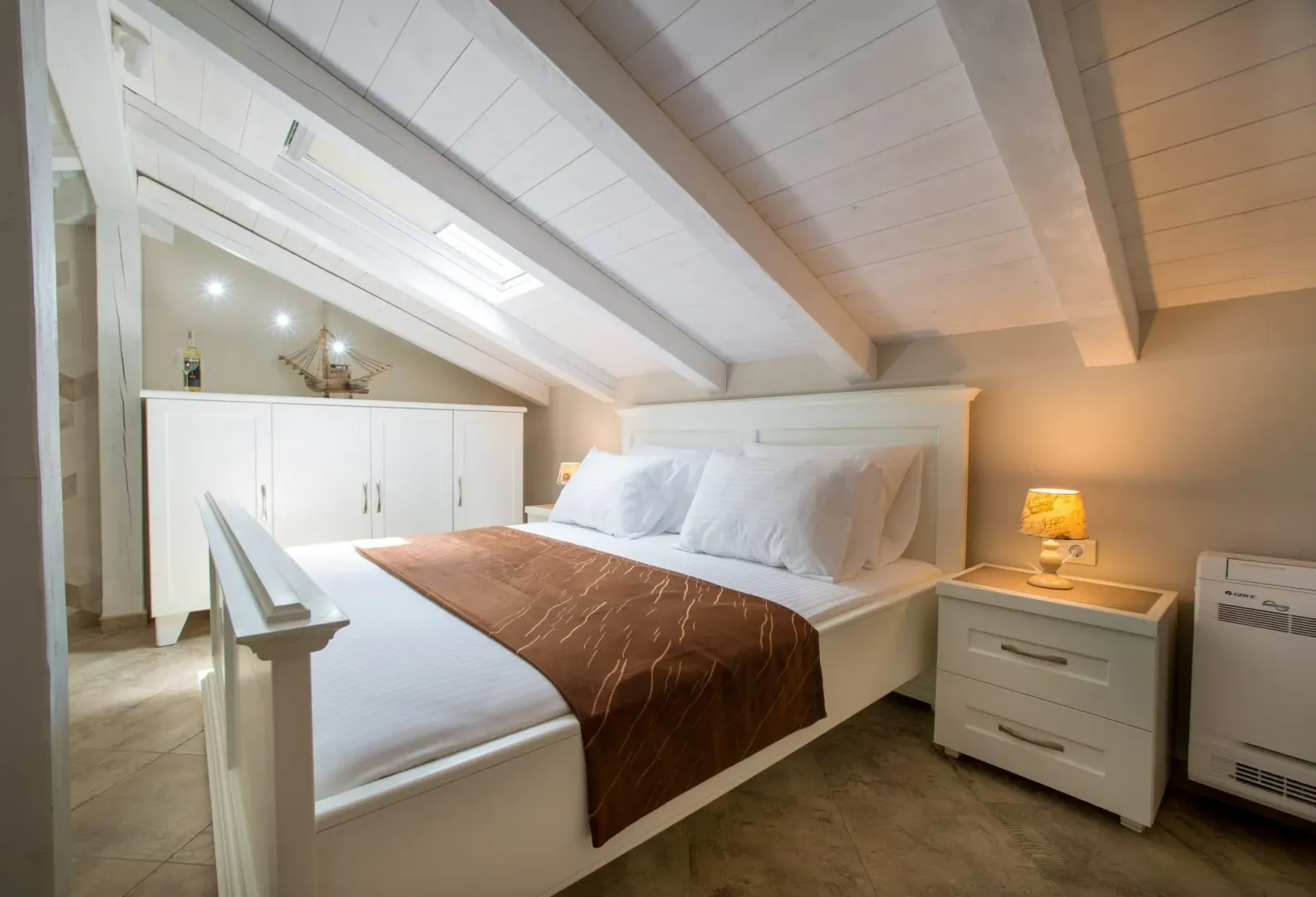 Prodaja, kuća, 150m², Stoliv, Kotor