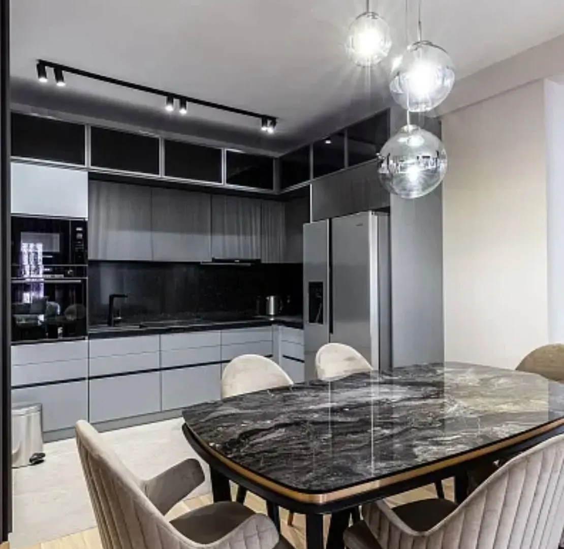 Sale, two bedroom apartment, 84m², Bečići, Budva