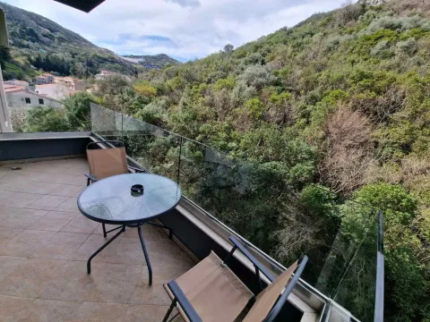 Rent, one bedroom apartment, 49m², Budva, Crna Gora - image 4