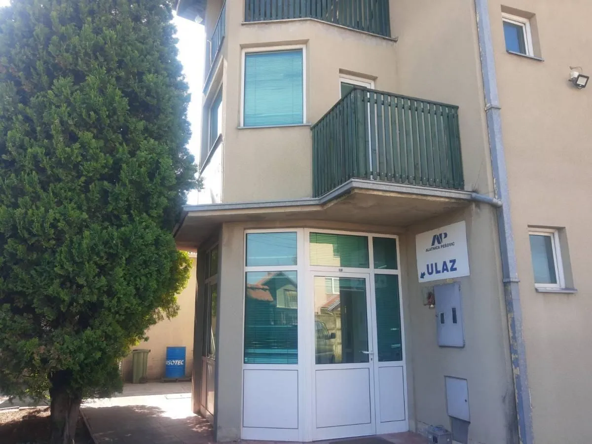 Sale, office space, 2090m², Šimanovci, Pećinci