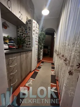 Izdavanje, dvosoban stan, 60m², Blok 6, Podgorica - image 7