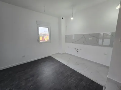 Izdavanje, garsonjera, 27m², Zabjelo, Podgorica - image 5