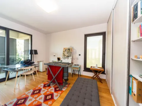 Sale, three bedroom apartment, 142m², Gorica C, Podgorica - image 15