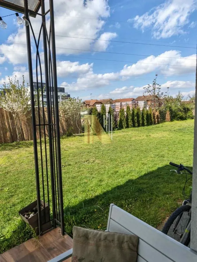 Izdavanje, trosoban stan, 73m², Adice, Novi Sad Sve Podlokacije