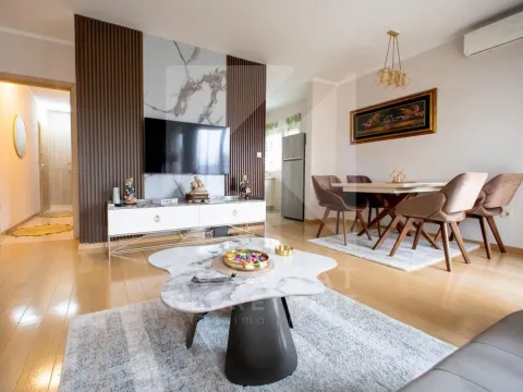 Rent, one bedroom apartment, 55m², City Kvart, Podgorica - image 2
