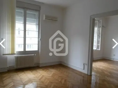 Prodaja, četvorosoban stan, 137m², Vračar Centar, Vračar Sve Podlokacije - image 2