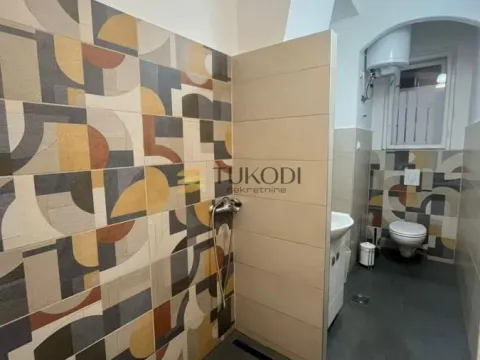 Prodaja, četvorosoban stan, 119m², Centar, Novi Sad - image 14