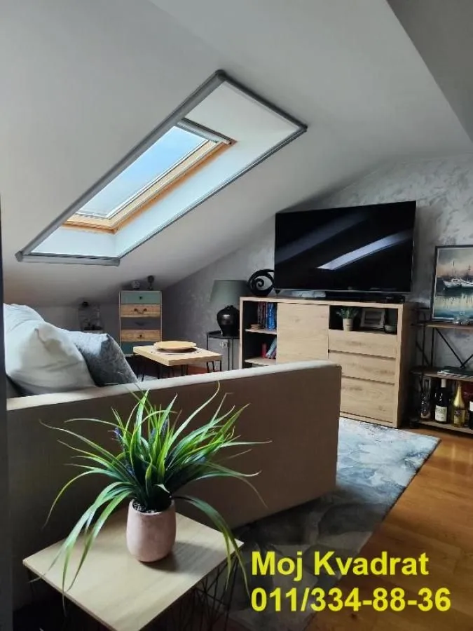 Prodaja, dvosoban stan, 63m², Šumice, Beograd