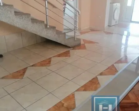 Prodaja, kuća, 459m², Batočina, Srbija - image 6