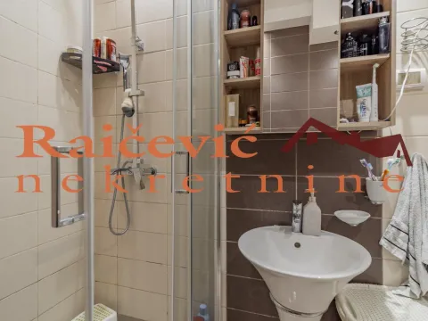 Sale, one bedroom apartment, 55m², Rakovica, Beograd - image 17