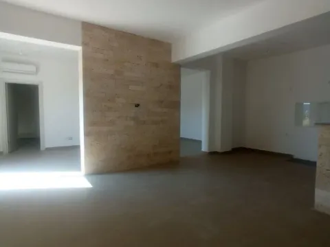 Sale, four bedroom apartment, 169m², Ulcinj, Crna Gora - image 9