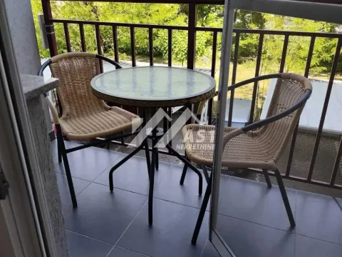 Izdavanje, dvosoban stan, 45m², Adamovićevo Naselje, Novi Sad Sve Podlokacije - image 8