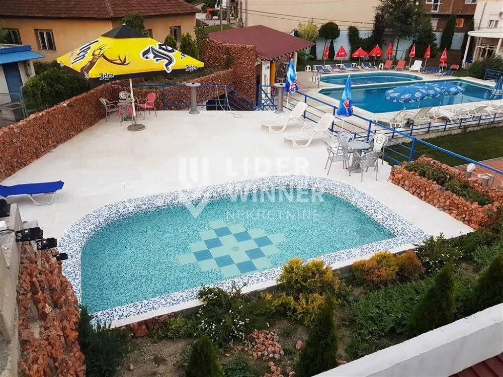 Izdavanje, ugostiteljski objekat, 800m², Ugrinovci, Gornji Milanovac