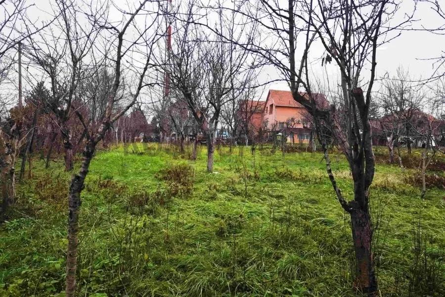 Prodaja, plac, 1050m², Resnik, Beograd