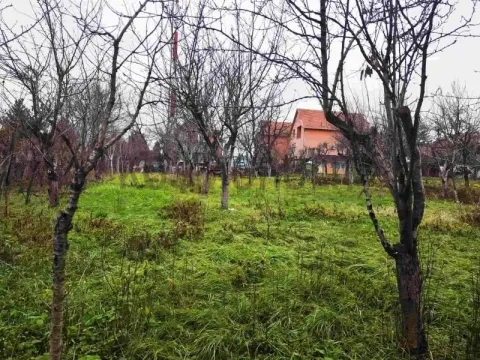 Sale, land lot, 1050m², Resnik, Beograd - image 2
