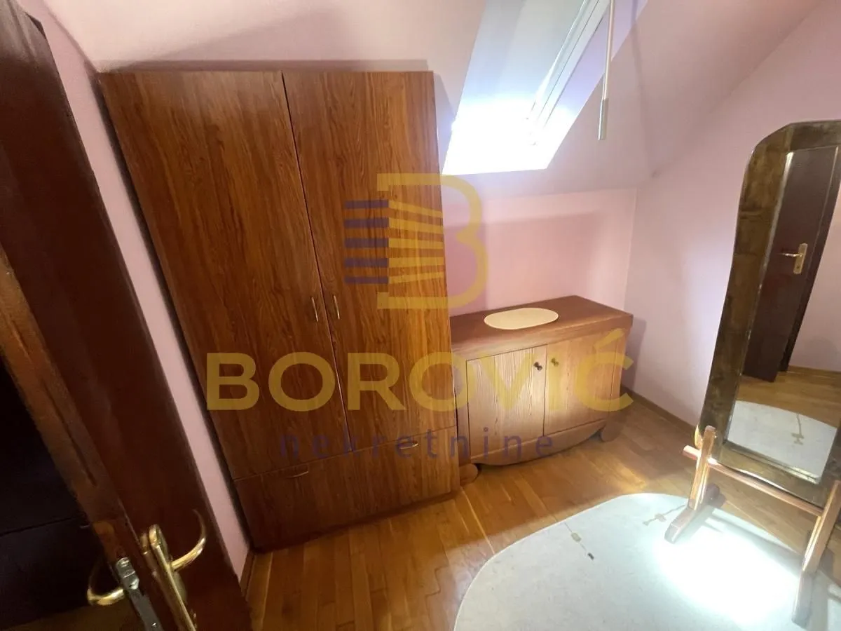 Rent, house, 80m², Surčin, Beograd
