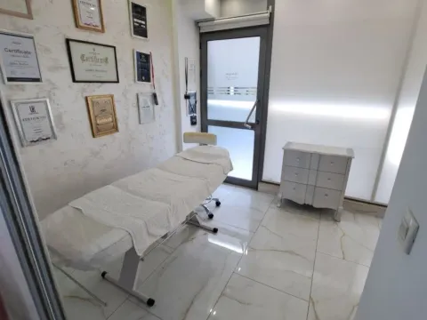 Rent, office space, 41m², Dalmatinska ulica, Podgorica - image 13