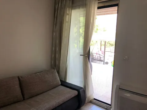 Prodaja, stan, 66m², Kotor, Crna Gora - image 2