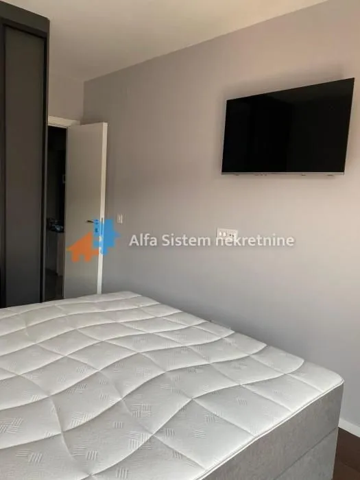 Rent, two bedroom apartment, 52m², Palilula Sve Podlokacije, Beograd
