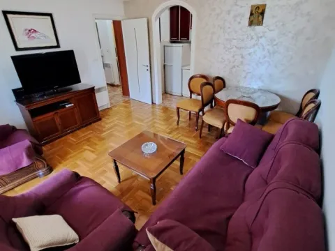 Rent, two bedroom apartment, 54m², Blok 9, Podgorica - image 1