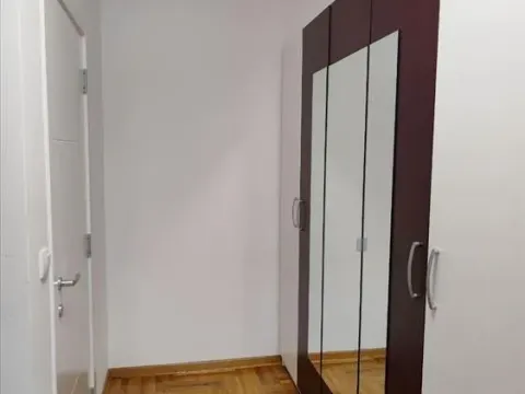 Izdavanje, dvosoban stan, 50m², Mali Mokri Lug, Zvezdara Sve Podlokacije - image 7