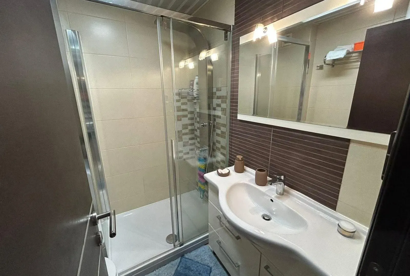 Prodaja, dvosoban stan, 84m², Bečići, Budva