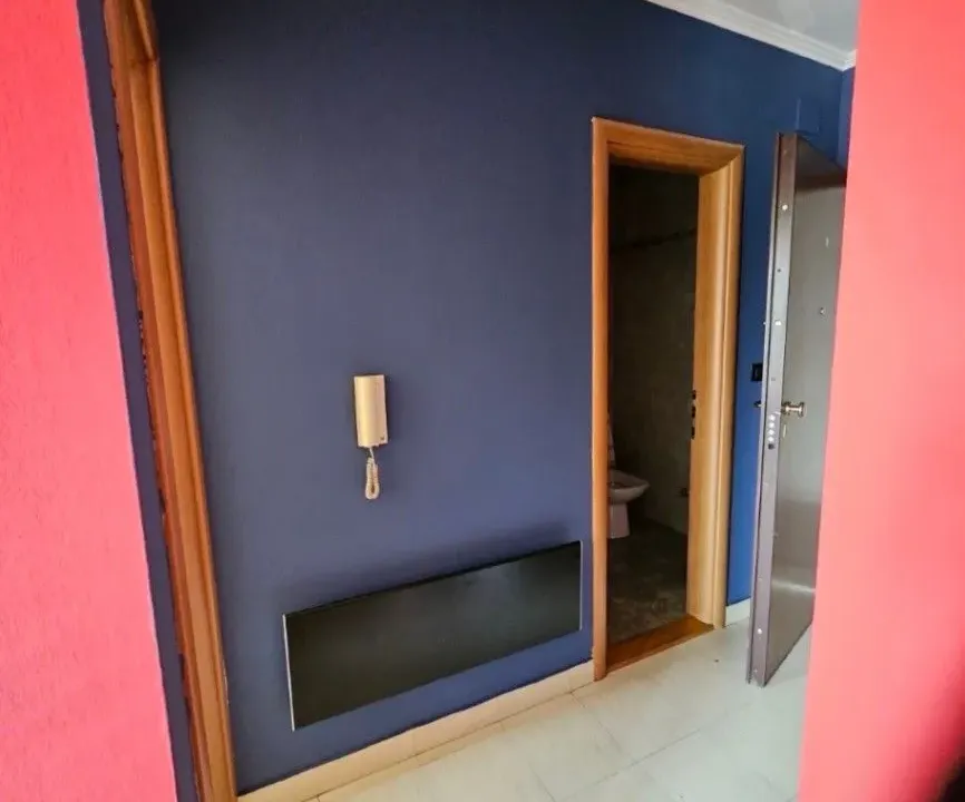 Izdavanje, jednosoban stan, 35m², Stari Aerodrom, Podgorica