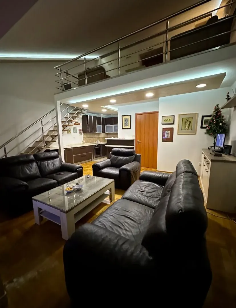 Izdavanje, jednosoban stan, 74m², Vezirov Most, Podgorica