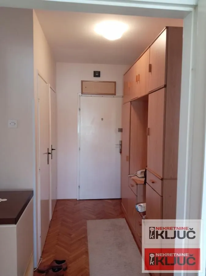 Prodaja, trosoban stan, 71m², Kej, Novi Sad Sve Podlokacije