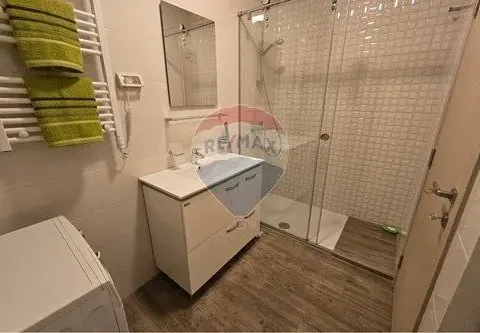 Izdavanje, dvosoban stan, 72m², City Kvart, Podgorica - image 17