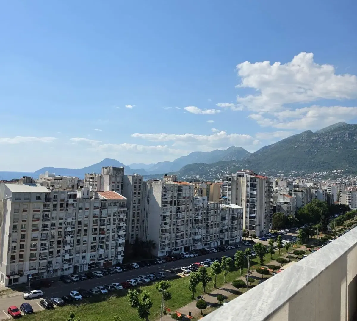 Prodaja, jednosoban stan, 57m², Centar, Bar