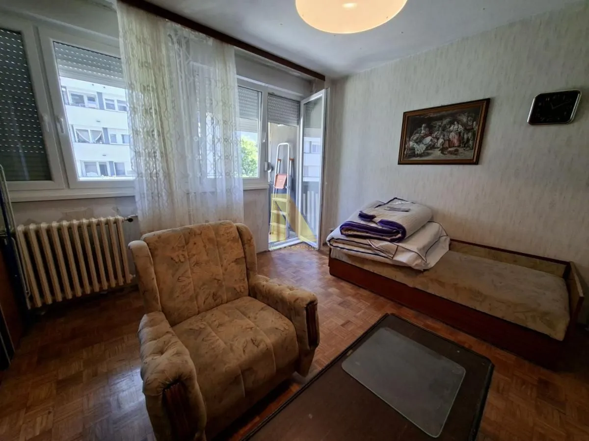 Izdavanje, dvosoban stan, 60m², Liman 1, Novi Sad Sve Podlokacije