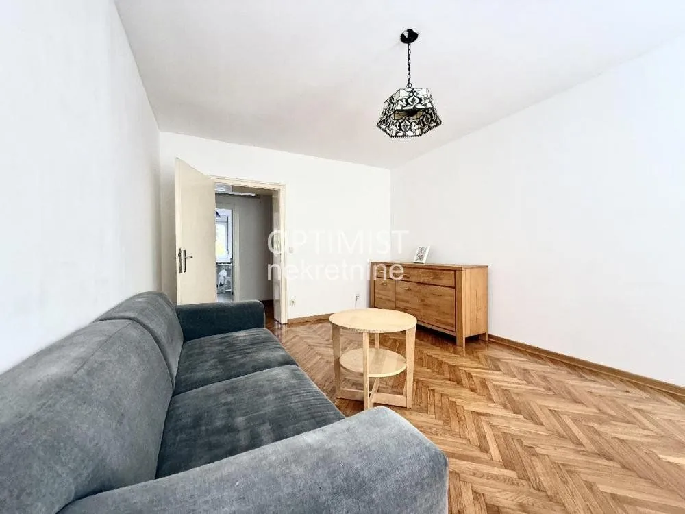 Izdavanje, dvosoban stan, 54m², Stari Grad, Beograd
