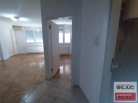 Izdavanje, dvosoban stan, 45m², Grbavica, Novi Sad Sve Podlokacije - image 14