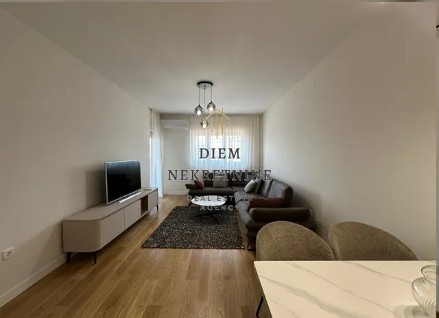 Rent, one bedroom apartment, 49m², Central Point, Podgorica