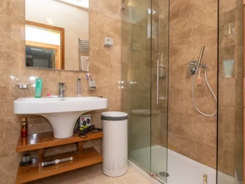 Sale, two bedroom apartment, 64m², Podgorica, Crna Gora - image 6