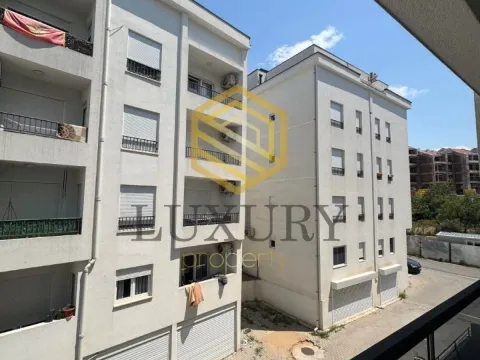 Izdavanje, jednosoban stan, 45m², Centar, Podgorica - image 4