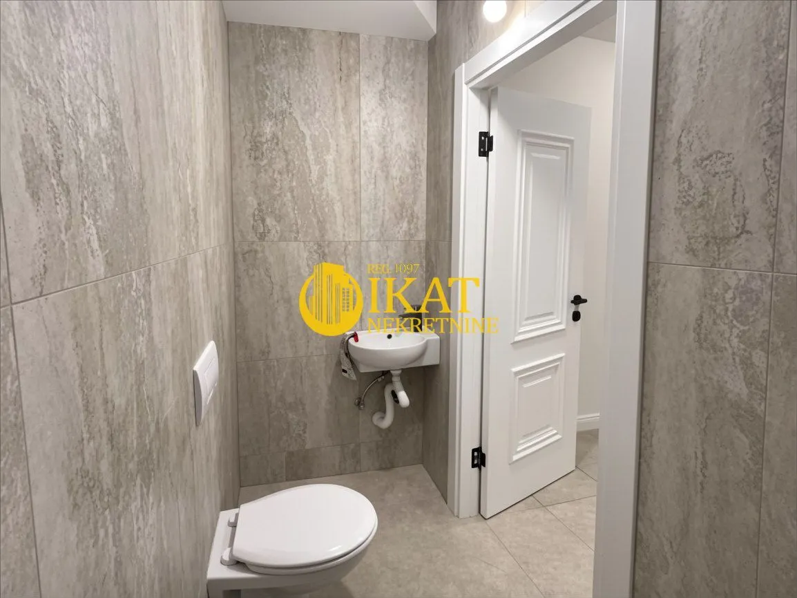 Prodaja, dvosoban stan, 60m², Novi Beograd Sve Podlokacije, Beograd