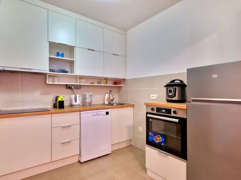 Prodaja, dvosoban stan, 73m², Budva, Crna Gora - image 15